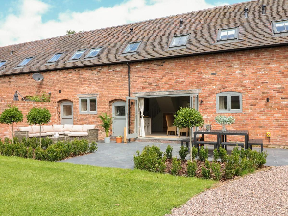 Upper Barn Villa Stafford Exterior photo